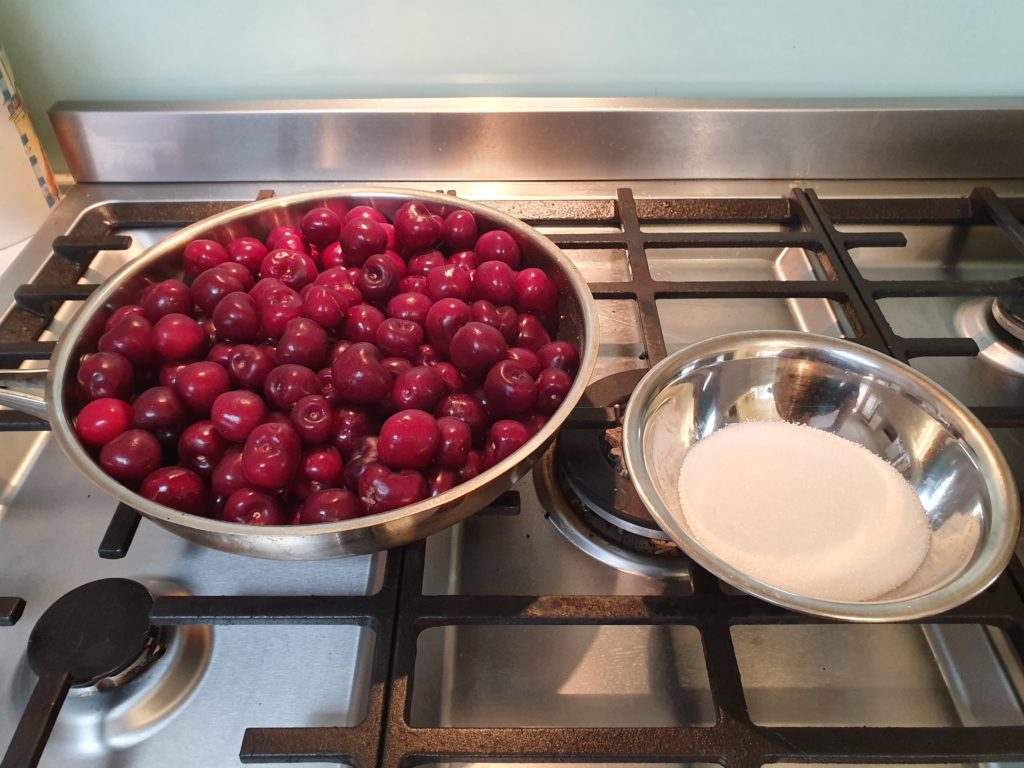Roast cherry ice cream 5