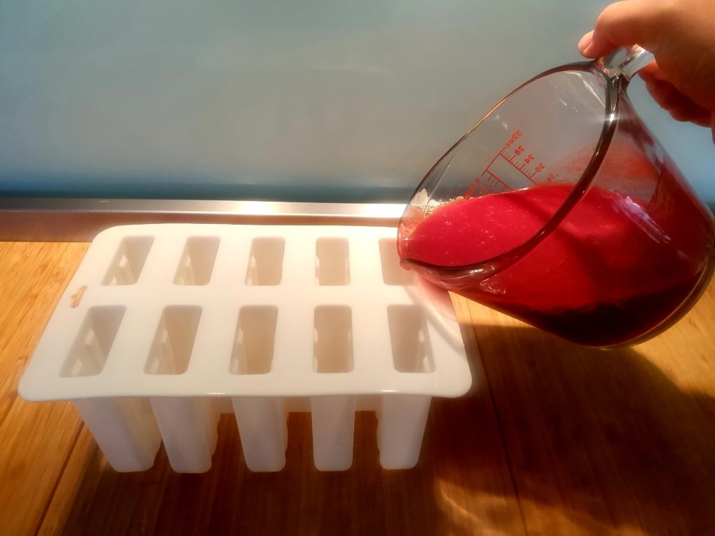 Plum and cashew yogurt popsicles 6