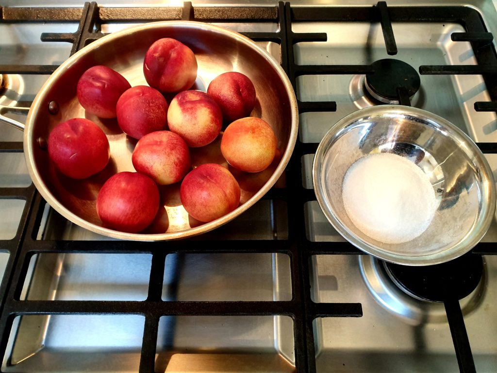 Roast nectarine ice cream 4
