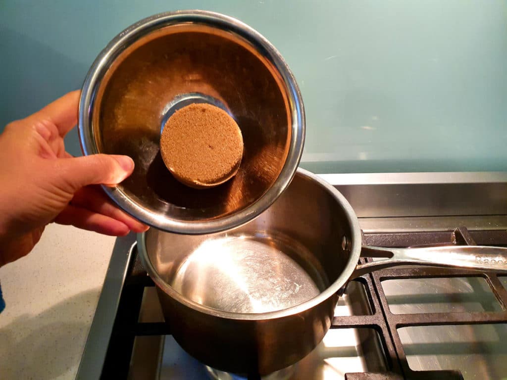 Hokey Pokey Ice cream 13 honey caramel process 1