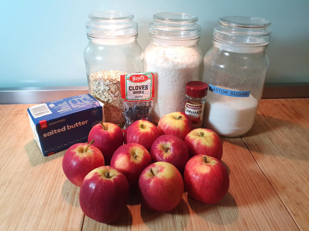Apple crumble (Apple crisp) 2 Apple crumble ingredients