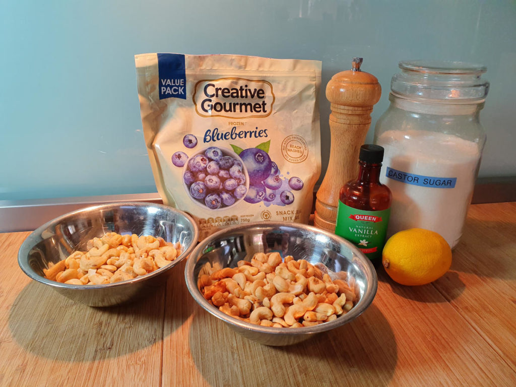 Blueberry cashew ingredients