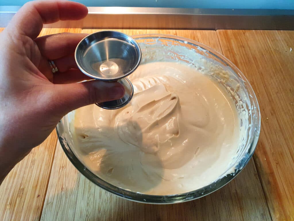 adding alcohol to ice cream