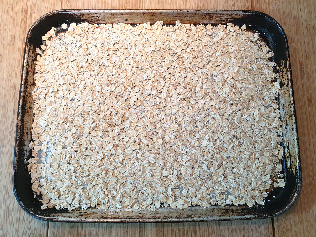 oats on tray ready to roast