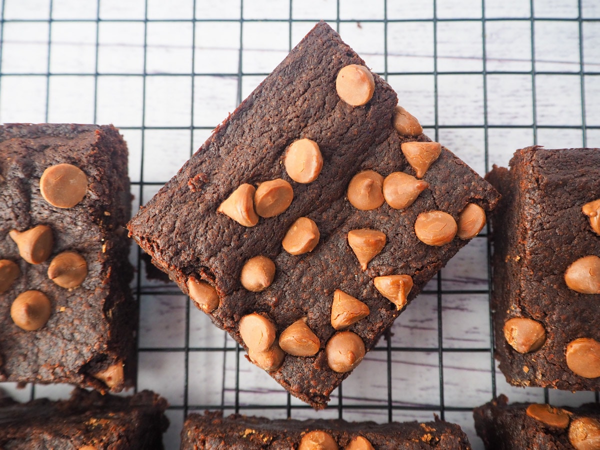 Eggless brownies on a cooling rack