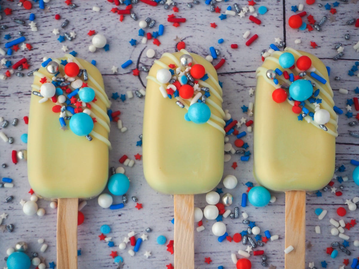 Red, white and blue cakesicles.