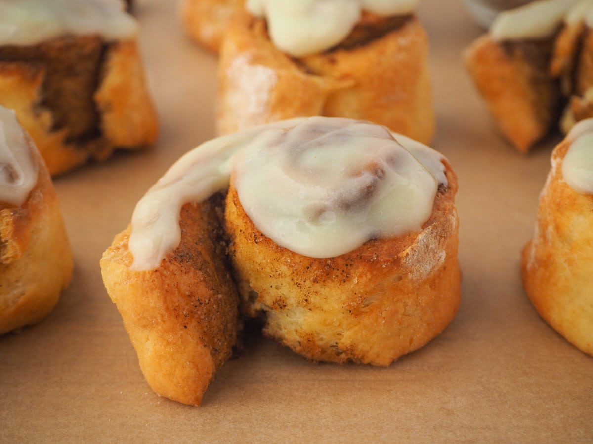 Close up cinnamon rolls.